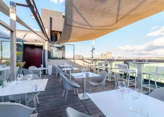 Holiday Inn Reims Centre By Ihg
